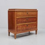 1332 7356 CHEST OF DRAWERS
